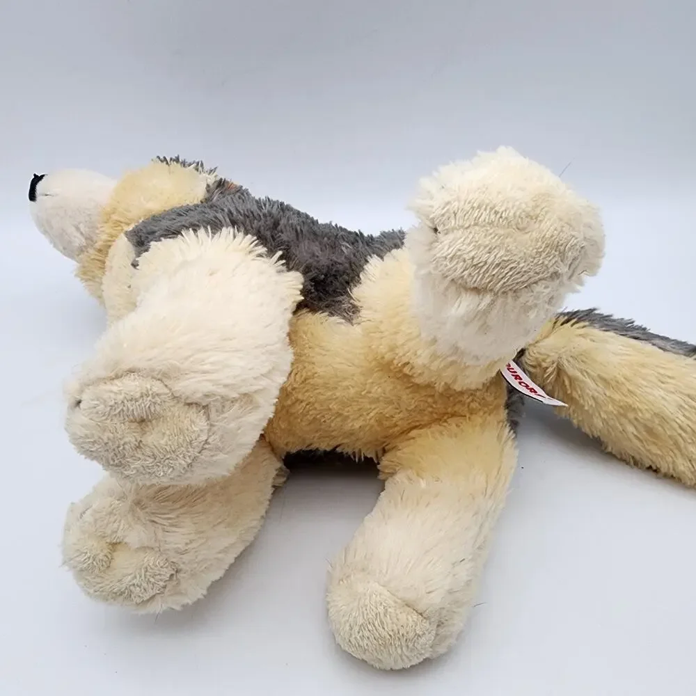 Aurora vintage wolf